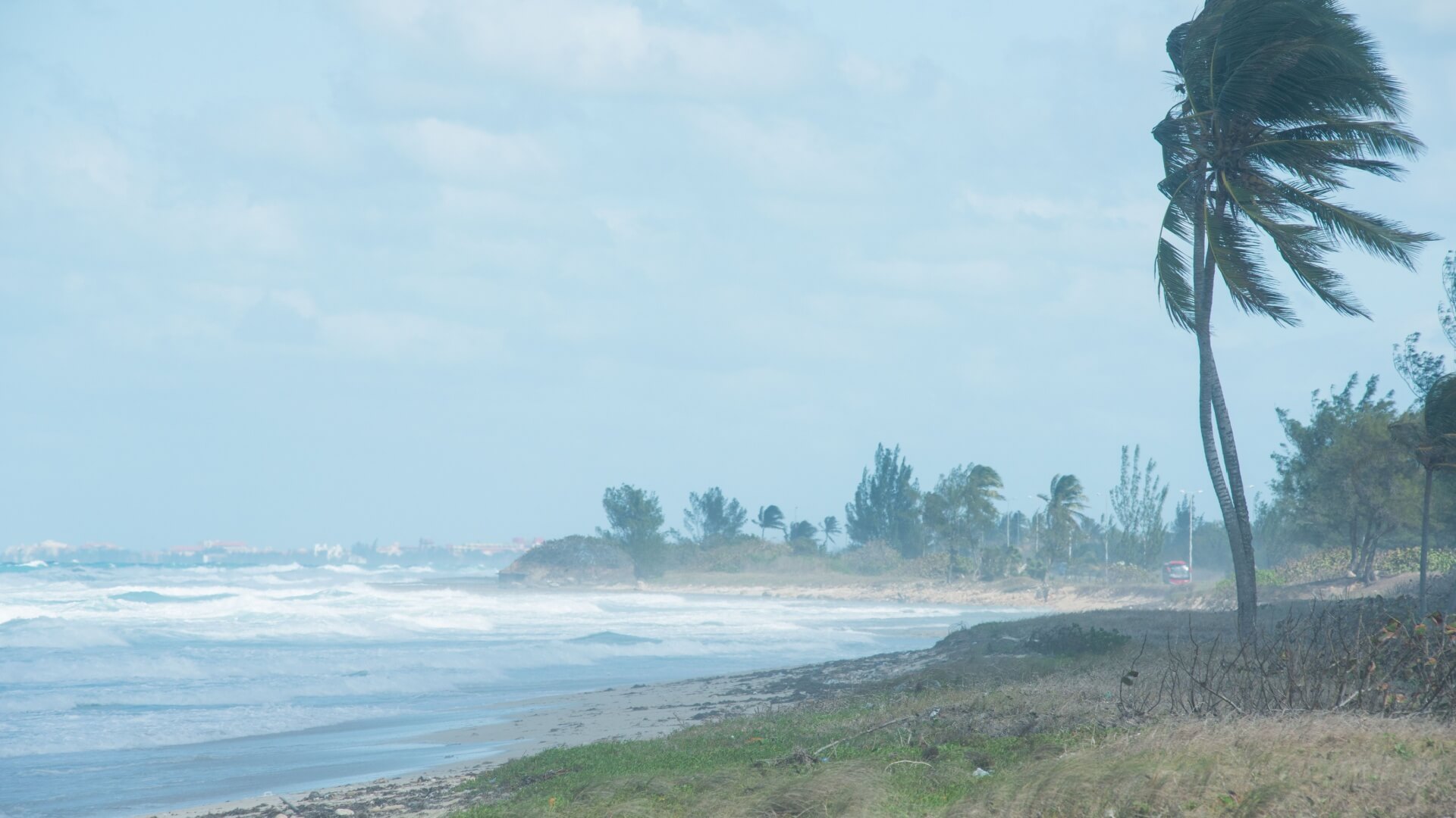 What’s the Difference Between Hurricanes & Tropical Storms?